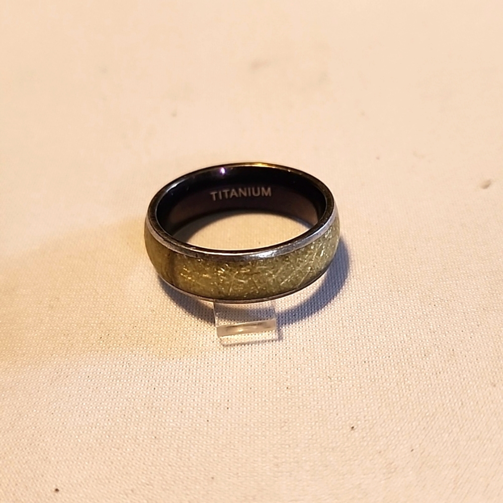 Men's Titanium gold Inlay size 13 ring.